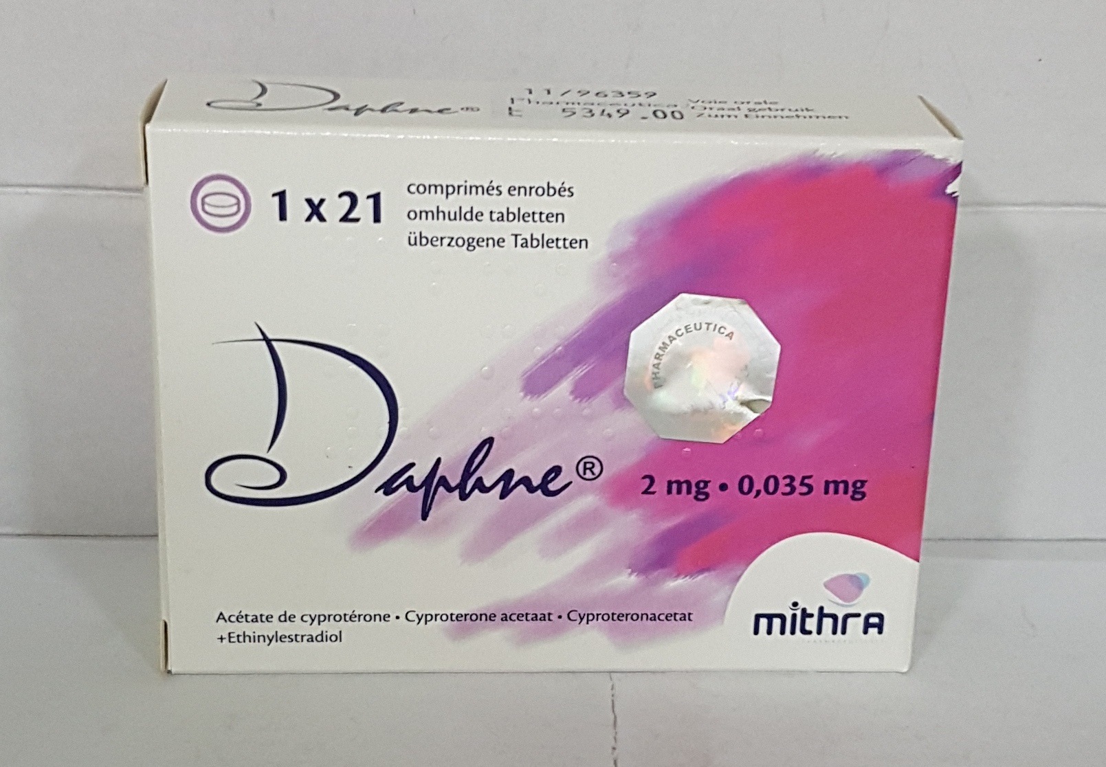 Daphne*